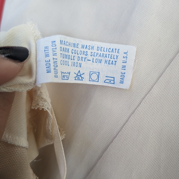 VANITY FAIR Vintage White Full Length Slip Dress - Picture 5 of 5